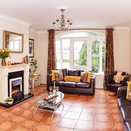 No 7 Holiday Village Holiday home